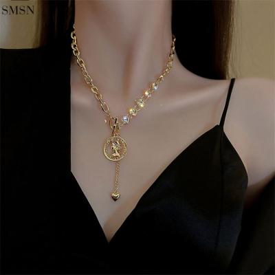 China Fashion Metal Coin Chain Necklace Temperament Temperament Inlaid Diamond Clavicle Chain Y Style Shorts for sale