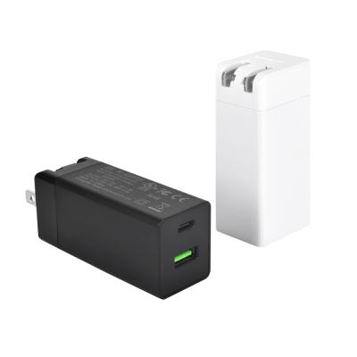 China PD Charger 30W Type C and USB with EU USA 9v 6.5v 12v 20v UK AU Quick QC 3.0 Mobile Phone Charger 36W Interchangeable with FCC CE PD Charger for sale