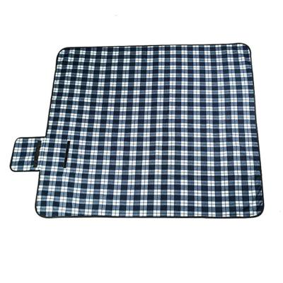 China Modern Padded Ultrasonic Waterproof Portable Neoprene Mat Foldable Stripes PP Woven Picnic Beach Mat Large for sale