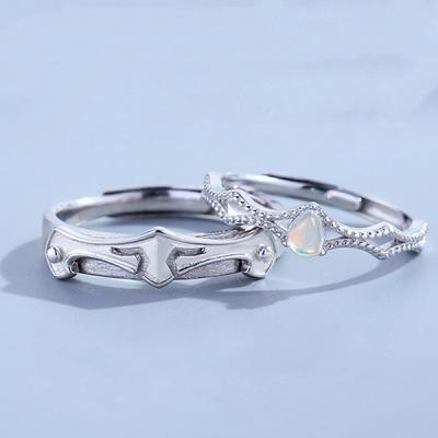 China FASHIONABLE Custom Made 925 Sterling Silver Princess and Knight Lovers Rings Silver Couple Ring for sale