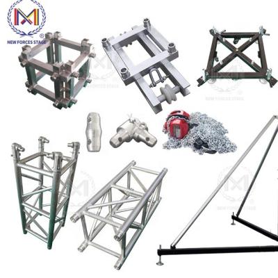 China Aluminum alloy 6061-T6/Q235 led step lights truss roof system with aluminum canopy lift tower truss display for sale