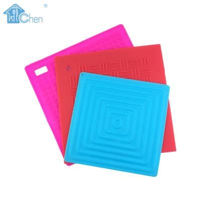 China Viable Square Reusable Non-slip Eco-friendly Mats Heat Resistant Silicone Mat Silicone Table Hot Pads Silicone Pad Food Grade for sale