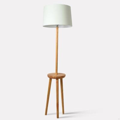 China Industrial Hot Sale Living Room Tripod Position Indoor Giant White Wooden Floor Lamp for sale