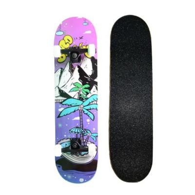 China Adult OEM Brand 31 Complete Skateboard Pro 7 Layers Maple Wood Skateboard Deck For Extreme Sports And Outdoors for sale