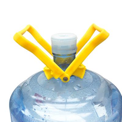 China Durable Bottle Carry Lifter Plastic Bucket Handle 5 Gallon Water Bottle Lifter Handle Drinking Pot Holder Holder for sale