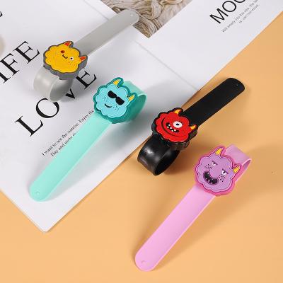 China Creative Viable Three-dimensional Repellent Students Bracelet Ring Mosquito Girl Heart Mosquito Repellent Bracelet Cute Home for sale