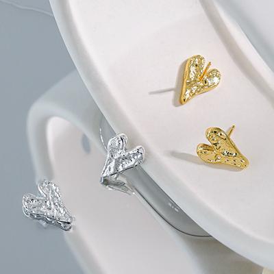 China TRENDY S925 Sterling Silver Simple Style Rock Ins Style Rock Stud Earring Like Heart Shaped Silver Earrings for sale