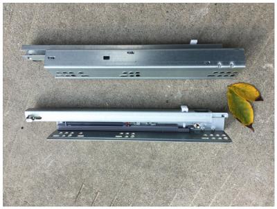 China Auto Closing Soft Close Cabinet Slides , Underneath Drawer Slides Strict Inspectied for sale