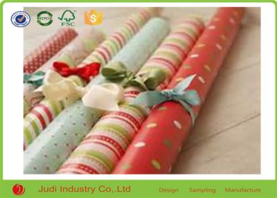 China Anti - Curl  Roll Wrapping Paper Wholesale Multi Color 70cm X 300cm With UV Coating for sale