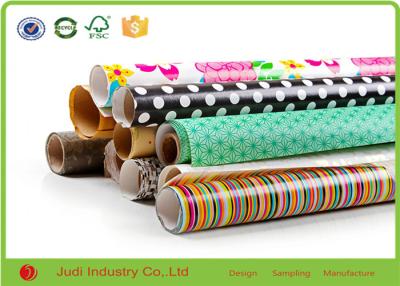 China Metallic Wrapping Paper Roll With Stars / Bows , Decorative Cute Wrapping Paper for sale