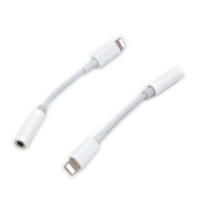 China For iPhone 7/8/11/X/12/13 Support IOS Latest For Lightning To Earphone 3.5 Mm Jack Audio Adapter For iPhone for sale