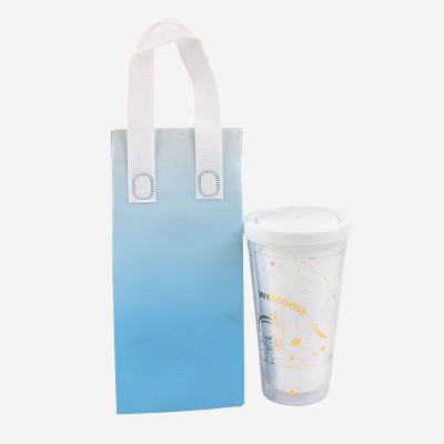 China Waterproof Reusable Nonwoven Grocery Aluminum Foil Bag With Handles for sale