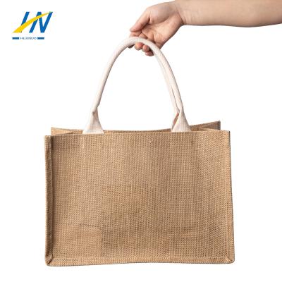 China Heavy Duty Lamination Hessian Canvas Custom Made Hessian Rope Handle Burgundy Manufacturing Customized Body Sack Jute Cross Bag for sale