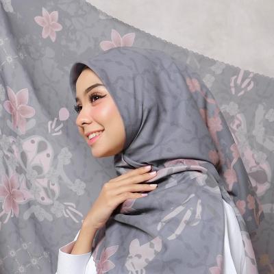 China Cotton Print Premium Quality Digital Laser Cutting Square Soft Cotton Voile Cotton Headscarf Viscous Printed Hijab. for sale