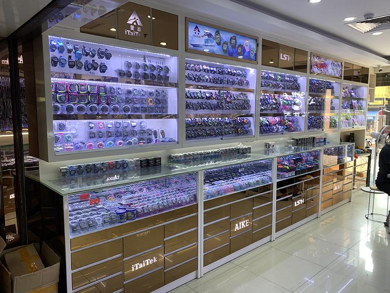 Verified China supplier - Guangzhou Yuexiu Wan Shi Da Watch Store