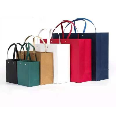 China Recycled Materials Paper Bag LOGO Printing Custom for sale