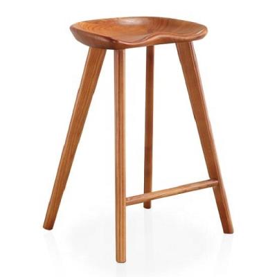 China Modern high quality solid wood wooden bar stool tractor umpire chair tractor for sale