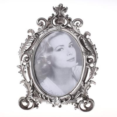 China European and classic resin style European/classic photo frame for home decors and gifts for sale