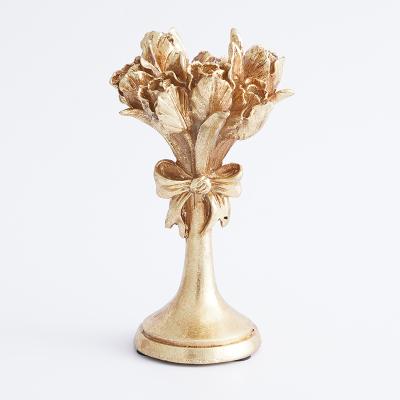 China Home Decoration Gold Resin Flower Shaped Silver Flower Shaped Candle Holder Candle Holder for sale