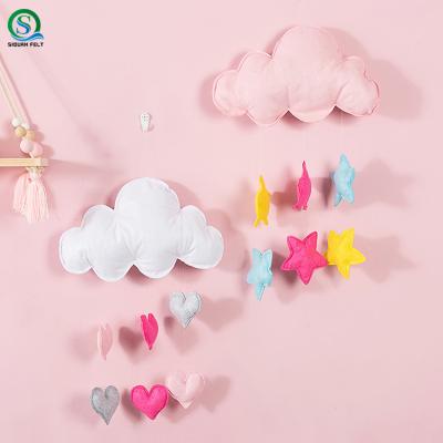 China Soft Toy Felt Baby Cloud Room Decoration Shooting Mobile Nonwoven Props for sale