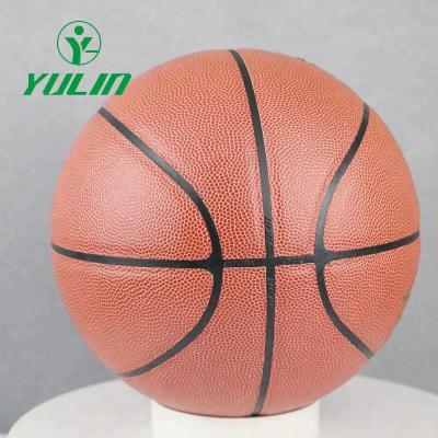 China Size 7/6/5/4/3 Size 7/6/5/4/3 Adults Basketball Court Leather Basketball High Quality Custom Made Outdoor Indoor Plush Basketball For Kids And Students for sale