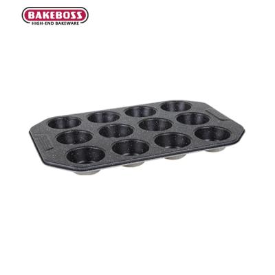 China Home Kitchen Restaurant BAKEBOSS Reusablle Cake Tools Cups 12 Cavities Silicone Muffin Baking Cake Mold for sale