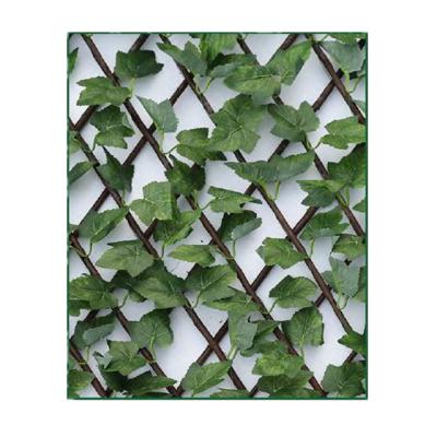 China Easily Assembled Artificial Ivy Screen Fence Expandable Fence With Leaves for sale