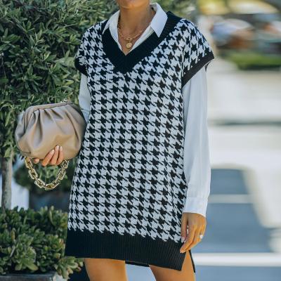 China Anti-wrinkle 2021 Autumn Winter New Amazon Women's Popular Clothing Vest Houndstooth Knitted Sleeveless Sweater for sale