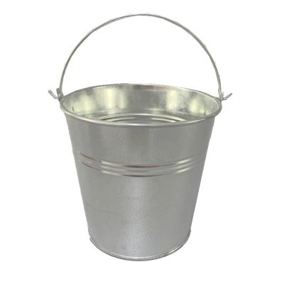 China Small Round Bucket Iron Candle Bucket Metal Bucket Hot Sale Metal Tin Bucket Garden DIY Decorative Elegant Bucket Bucket for sale