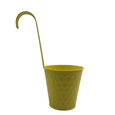 China Cheap Hanging Flower Pots Wholesale Garden Decorative Metal Hanging Flower Pot for sale