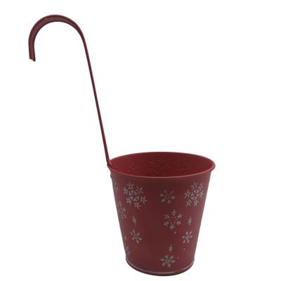 China Modern Wholesale Hanging Flower Pots On Railing Or Wall Metal Zine Flower Pot With Hook for sale