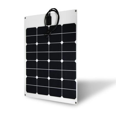 China Painéis solares portáteis flexíveis de 12 volts rv 120 watts equipados com o cabo de 0.5m à venda