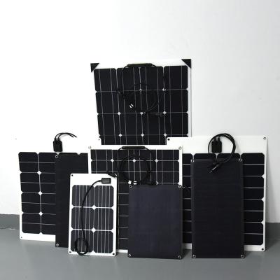 China Fuzileiro naval preto pequeno de acampamento Monocrystalline impermeável picovolt dos painéis solares de 50w Etfe Rollable à venda