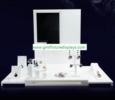 China White Acrylic CounterJewelry Display Set for Showcase Foldable Plexiglass Jewellery Stand With Back Panel for sale