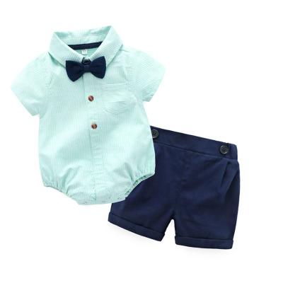 China 2021 new casual children's clothing summer outfit kids boys clothing set striped T-shirt and two-piece shorts for sale