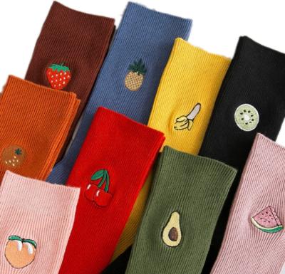 China Breathable Novelty Socks For Girls Fruit Banana Fancy Assorbted Avocado Cute Gift Colorful Set Embroidery Logo Cute Women Crew Socks for sale