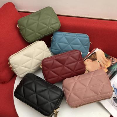 China GENUINE LEATHER Lady Handbags 2022 New Trendy Fashion Solid Color Genuine Leather Handbags Purses Shoulder Bag for sale