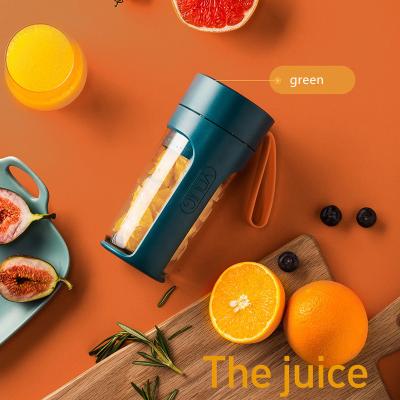 China Youlg yanglang yanglang vacuum car juicer cup household portable juice cup electric juice machine for sale