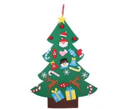 China New Style Easy Operation Felt Christmas Tree Children's Educational Toys Non-woven Christmas Tree for sale