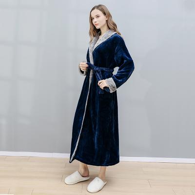 China Women's Plush Fleece Soft Warm Bathrobe Comfortable Women's Breathable Robe for sale