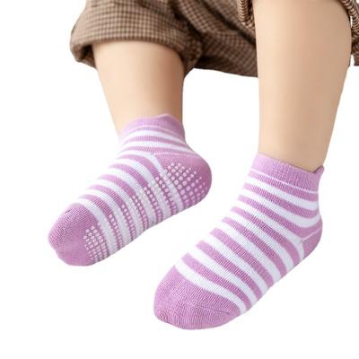 China 2022 Amazon Spring Stripe Solid Color Slip Solid Color Cotton Girls Non Anti Anti Cheap Wholesale Boys Sport Baby Shoes Newborn Baby Sock Set for sale