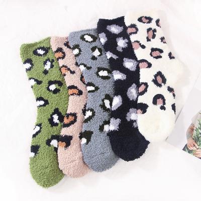 China Winter Disposable Wholesale Women's Sleep Floor Comfy Thick Tube Knocks Leopard Custom Cozy Home Thermal Fuzzy Socks Warm for sale