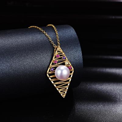 China Creative geometric handmade frehswater pearl necklace sweater chain high quality universal for women for sale