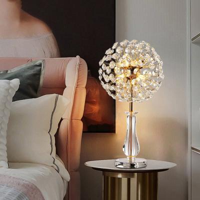 China Beautiful Professional Custom Design Modern Indoor Lighting Crystal Table Lamp For Home Decoration for sale