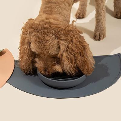 China Wholesale stocked reasonable prices high quality durable puzzle and slow driver silicone dog bowl with suction cups for sale