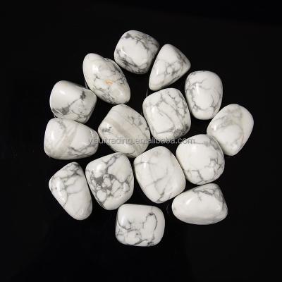 China Classic White Stripe Tumbled Howlite Stone Natural Healing Crystal Polished Beads Irregular Size for sale