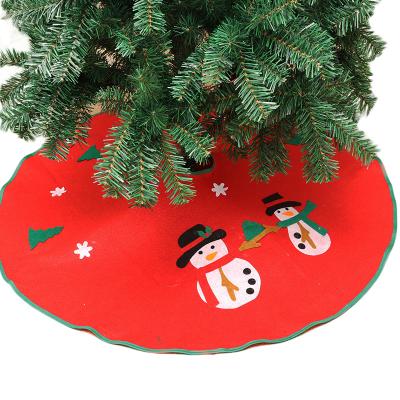 China Cheaper Fabric Design Red Felt Christmas Tree Skirt For Artificial Christmas Tree for sale