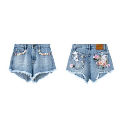 China Fashion Breathable Comfortable Women Denim Shorts High Waist Denim Shorts Flower Patch Shorts Jeans for sale