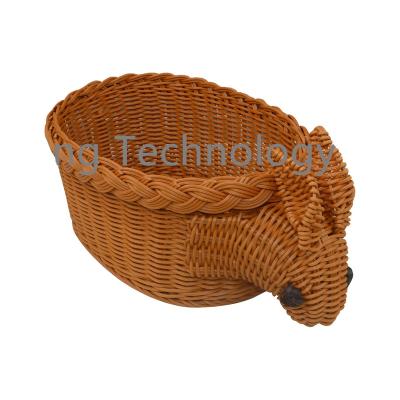 China New-fashion New multi-purpose animal shape rattan storage gift storage tray basket for sale