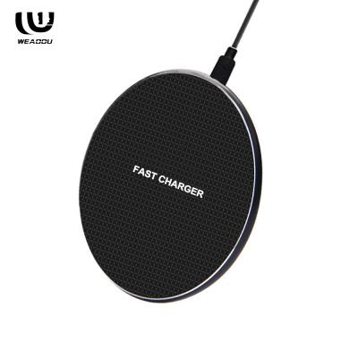 China Fast Wireless Charger 10W Small Wireless Charger USB Qi Fast Charging Pad For Android Mobile Ultra Thin Wireless Cell Phones Charger Pad for sale